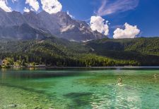 Bayerische Seenlandschaften - Natur im Einklang mit Freizeit und Kultur - Eibsee, Garmisch-Partenkichen