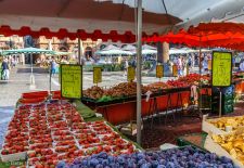 Mainz - Buntes Markttreiben auf dem Wochenmarkt