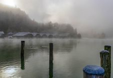 Unterwegs am Königssee - Mystischer Novembernebel an der Seelände.JPG
