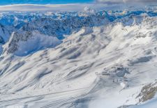 Unterwegs im Werdenfelser Land - Zugspitzblick auf Gletscher und Bergwelt