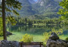Oberbayerische Alpen - Magischer Moment am Hintersee