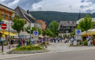 Baden-Württemberg, Titisee-Neustadt - Seestraße  Seepromenade 05.JPG