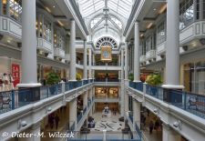 Zauberhaftes Victoria BC - Einkaufskomplex The Bay Centre.JPG