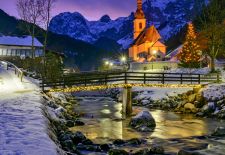 Oberbayerische Alpen - Malerwinkel mit St. Sebastian in Ramsau