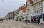Westflandern, De Haan - Ort  Strandpromenade 02.JPG