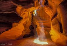 SEHNSUCHTSLANDSCHAFTEN im Amerikanischen Westen - Beams im Antelelope Canyon