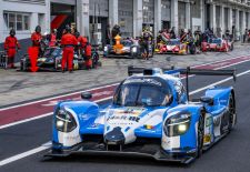 PROTOTYPE RACING am Nürburgring - Ausfahrt aus der Boxengasse
