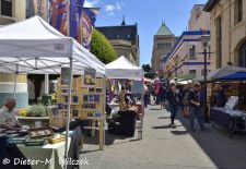 Zauberhaftes Victoria BC - Kunstmarkt am interessanten Bastion Square.JPG