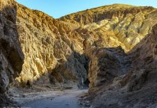 Eingang zum Golden Canyon