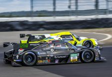 PROTOTYPE RACING am Nürburgring - Ausbeschleunigt und innen vorbei