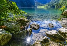 Impressionen aus dem BERCHTESGADENER LAND - Obersee mit Fischunkelalm in der Ferne