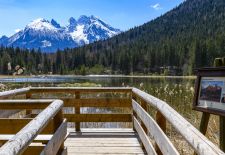 Blick vom Aussichtssteg auf den Taubensee mit Hochkalter