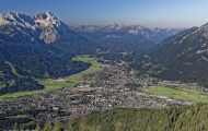 Bayern, Oberbayern - Garmisch-Partenkirchen  Wank 01.JPG