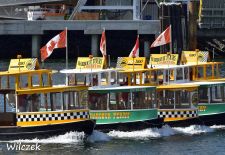 Vancouver Island - Victoria, Ballett der Hafenfähren am Inner Harbour.JPG